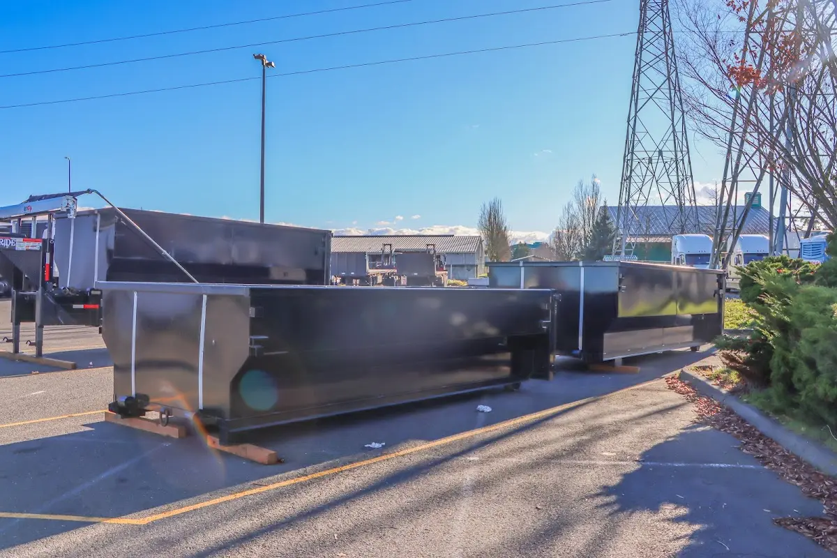Professional dumpster rental and junk removal service in Minerva